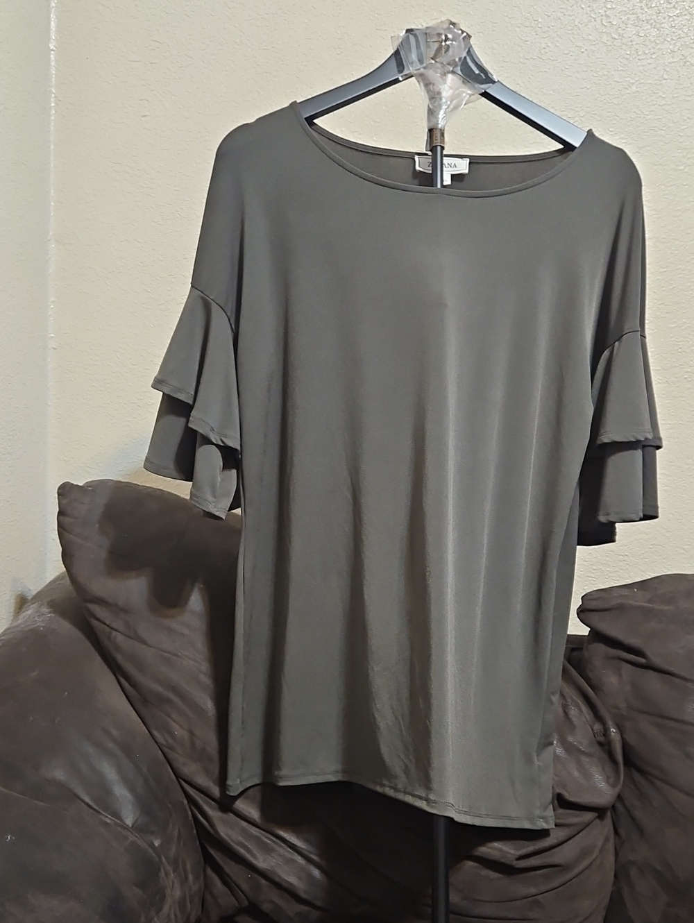 Zenana Outfitters Grey Double-Ruffle Short Sleeve Tee